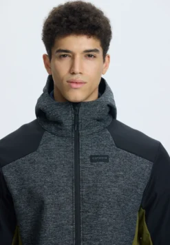 Icepeak Beedeville